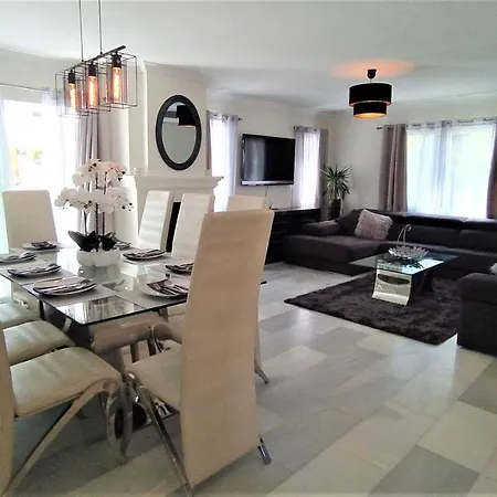 Villa Amore Villa *